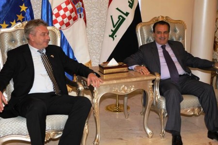 وزير الداخلية الكرواتي والاسدي يبحثان العلاقات الثنائية بين البلدين