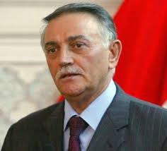 كنا يؤكد ضرورة منع حملات التسقيط السياسي بين الكتل