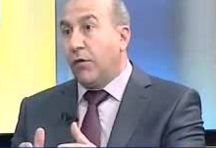 الحديثي:الحكومة تحاول وضع رؤية جديدة للاقتصاد العراقي