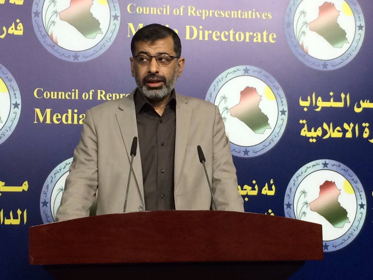 الفضيلة:نرفض أي استقطاع لرواتب الموظفين والمتقاعدين