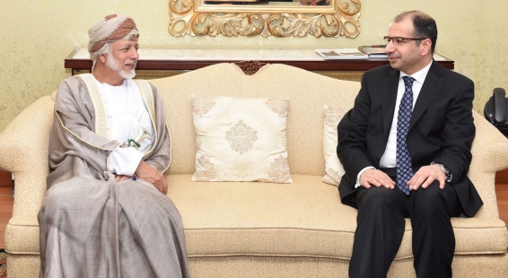 الجبوري يؤكد على تعزيز التعاون مع سلطنة عمان