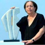 منى السعودي في  معرض “أشعار وتكوينات”