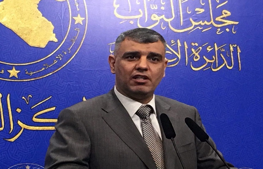 نائب:الأحزاب “ملتهية” بالمناصب والشعب في الجحيم