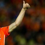 فان بيرسي مرشح لنيل جائزة الكرة الذهبية لأفضل لاعب في العالم لعام 2020