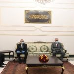صالح والسفير الروسي يؤكدان على تعزيز التعاون بين البلدين