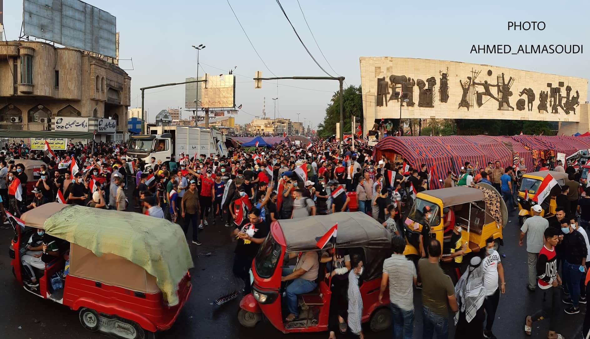 نائب: التظاهرات مستمرة حتى التغيير