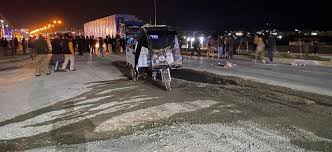 مصدر أمني:قطع الطرق البرية بين الإقليم وديالى بسبب التظاهرات