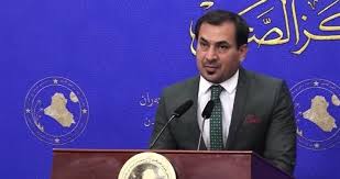 الخدمات النيابية لحكومة الكاظمي:القضاء على الفساد أولى من عقد مؤتمر دولي لإعمار بغداد