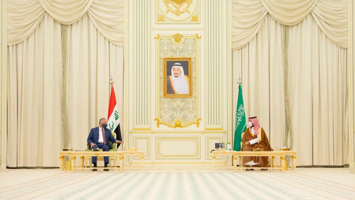 الكاظمي ومحمد بن سلمان يؤكدان على تعزيز العلاقات بين العراق والسعودية في كافة المجالات