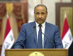 حكومة الكاظمي:لا تراجع عن سعر صرف الدولار و”الجوع والفقر لايهم”