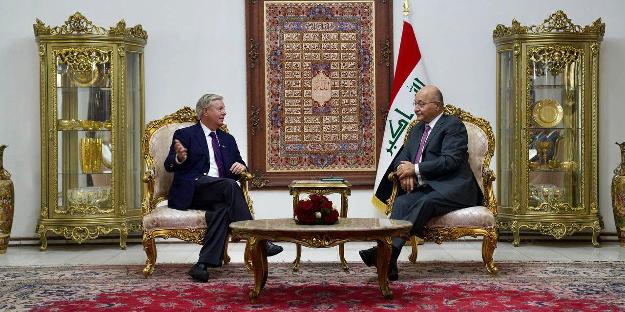 صالح لغراهام: أرجوكم ساعدونا في إعادة الأموال المنهوبة