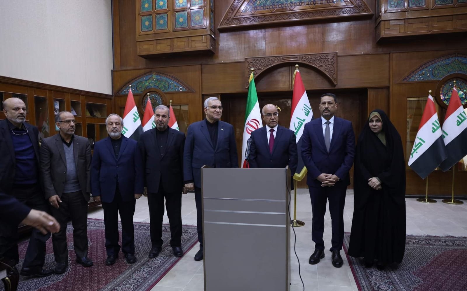 الولائي وزير الصحة يعقد إتفاقا مع إيران لاستيراد أدويتها المميتة