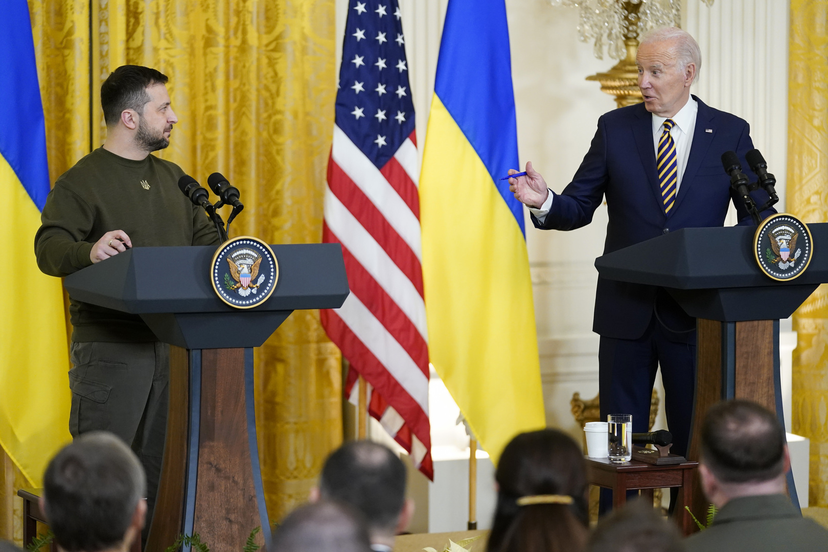 زيلينسكي:السلام مع روسيا عدم التنازل عن وحدة أراضي أوكرانيا