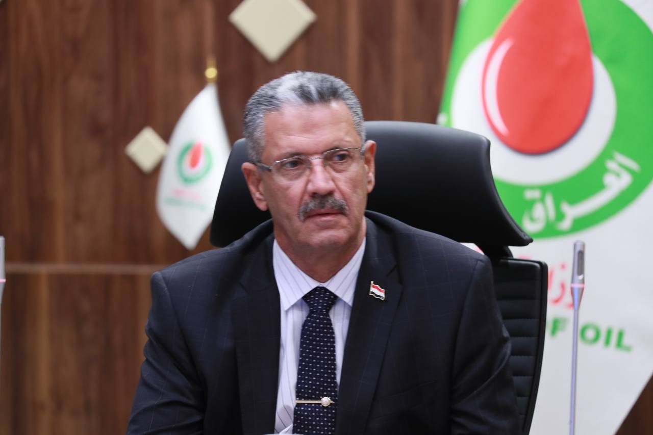 وزير النفط يؤكد على أهمية استثمار الغاز من حقلي الناصرية والغراف
