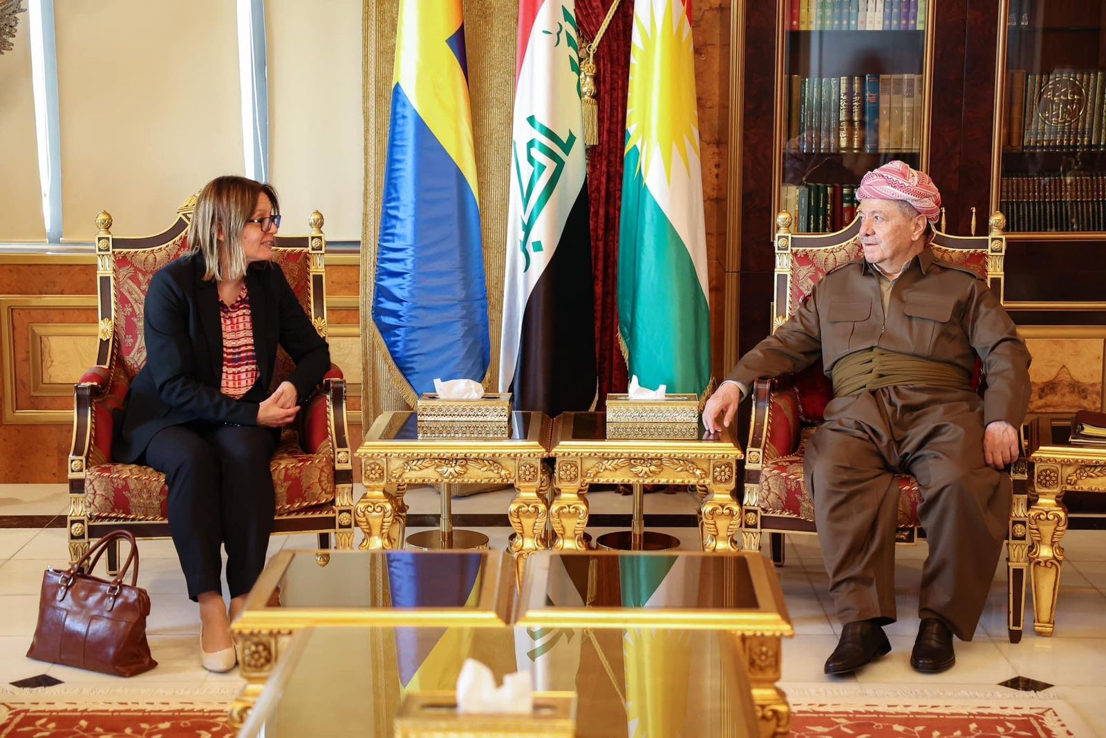 البارزاني يشكر السويد لدعمها “القضية الكردية”