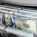 اليوم.. انخفاض في أسعار صرف الدولار