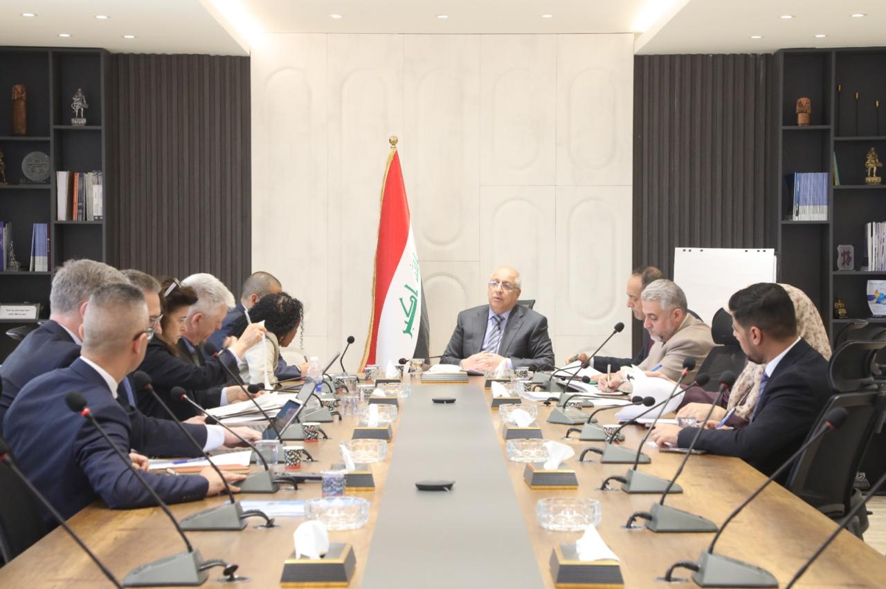 وزارة التخطيط تناقش مع البنك الدولي التمويل لمشاريع خدمية