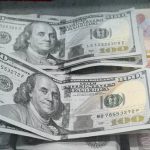 اليوم.. أسعار صرف الدولار =143750 ديناراً