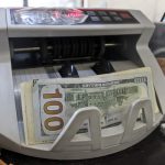 اليوم..أسعار صرف الدولار=142000 ديناراً