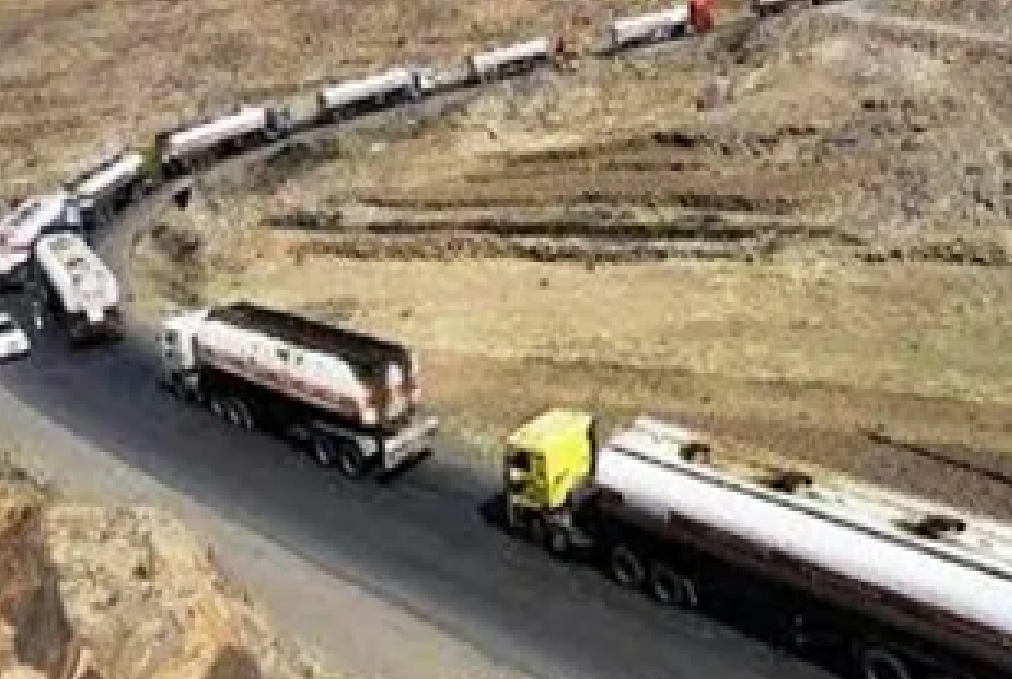 نائب:حكومة الإقليم مستمرة في عمليات تهريب النفط