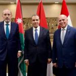العراق والأردن ومصر يؤكدون على تعزيز التعاون بينهم
