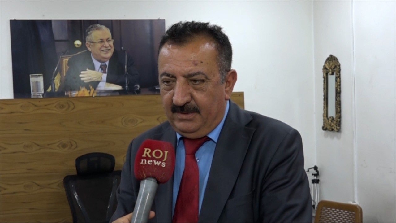 حزب طالباني يدعو إلى سرعة تشكيل الحكومة ورفض التدخلات الخارجية