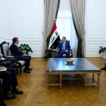 العراق وفرنسا يؤكدان على تعزيز التعاون بين البلدين