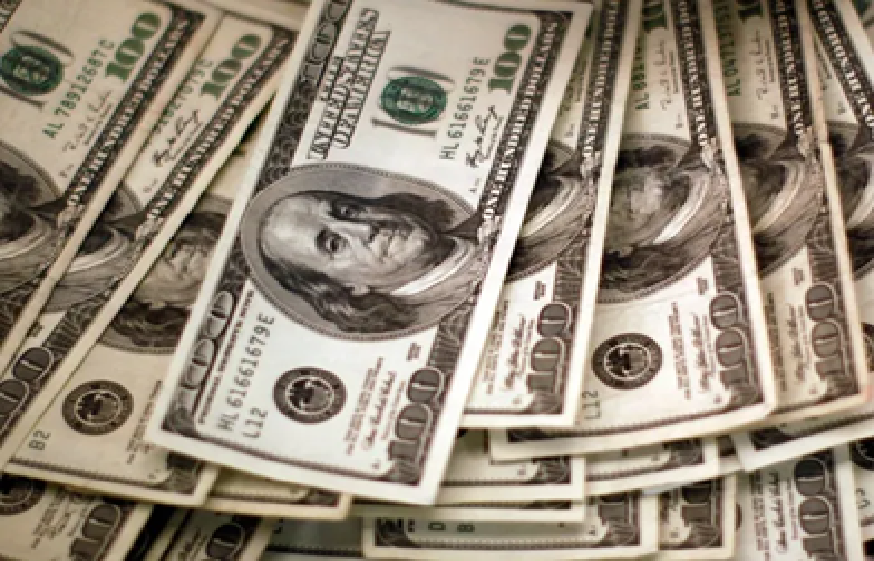 اليوم ..انخفاض طفيف في أسعار صرف الدولار