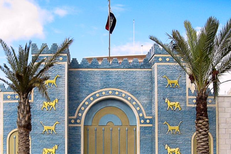 تحية لمن خدم العراقيين بصمت رساله إلى الاستاذ فؤاد حسين وزير الخارجية العراقي