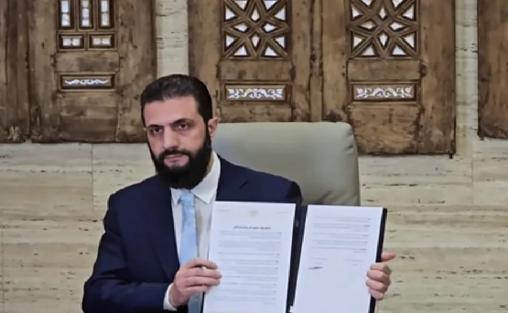 دير الزور والحسكة والرقة تعود لسلطة الحكومة السورية