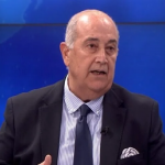 خبير مالي: ارتفاع أسعار صرف الدولار بسبب الرسوم الجمركية