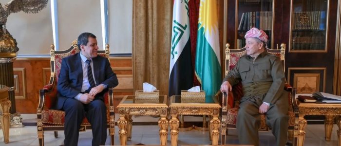 البارزاني يشجع أداته السورية على تنفيذ التجربة البارزانية في العراق