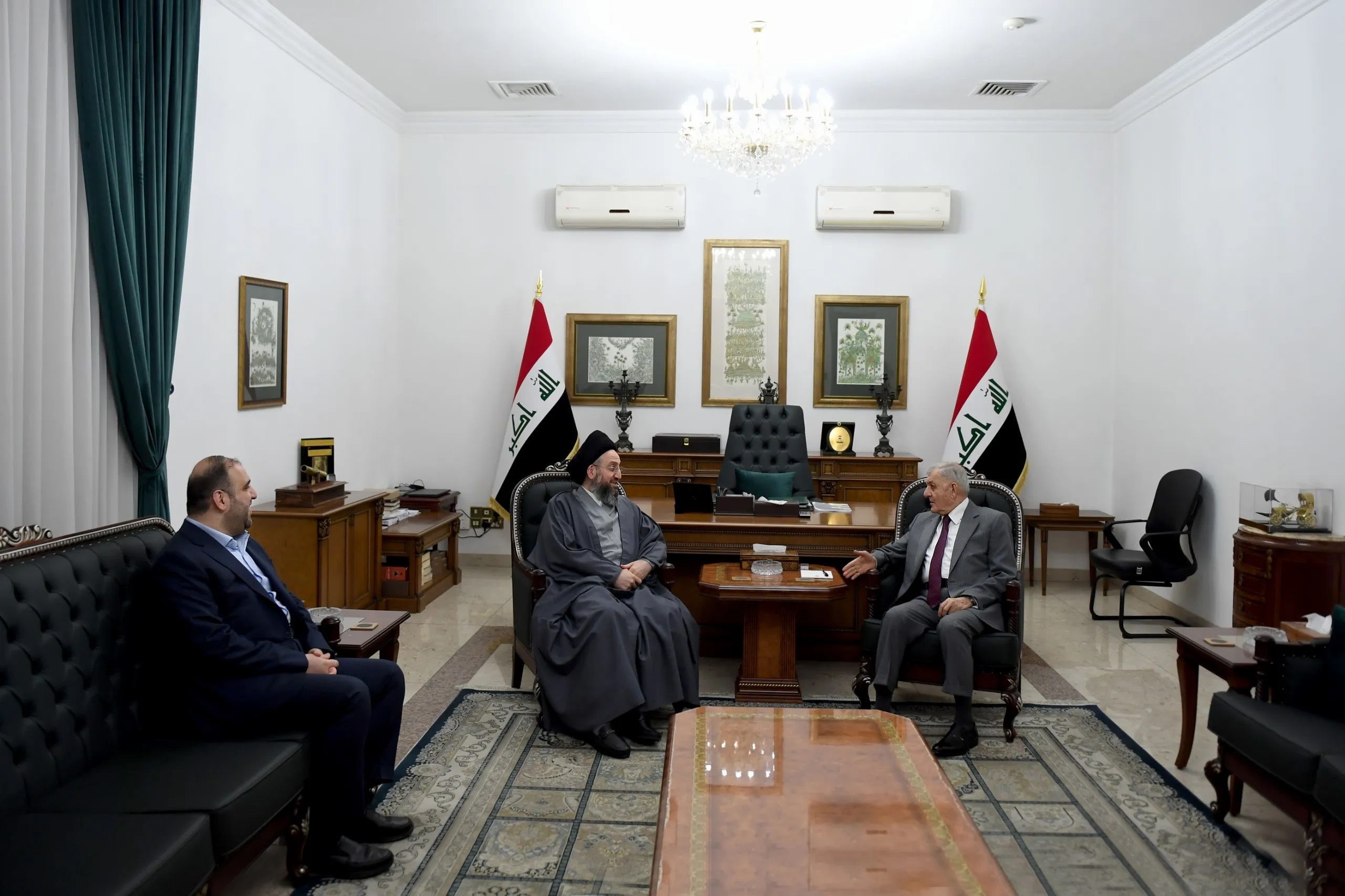 رشيد والحكيم: ما دام الشعب العراقي “نائم” نلعب به ما نشاء