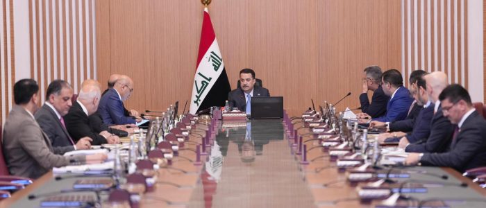 مصدر مطلع: فساد الحكومة الإطارية وراء نقص السيولة في المصارف الحكومية