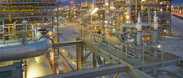 السفارة الأمريكية :شركة”KBR “الأمريكية تفوز بعقد تطوير حقل مجنون النفطي