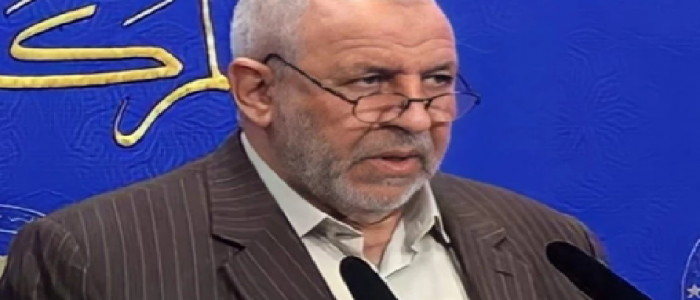 نائب يدعو مسؤولي الدولة والنواب بالتبرع بنصف رواتبهم للدولة لمعالجة العجز المالي