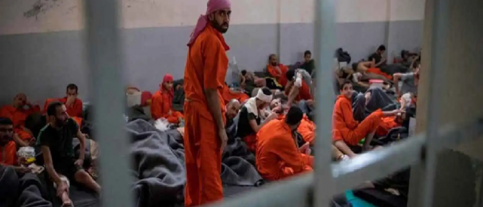 البيت الأبيض: ترتيبات لنقل سجناء الدواعش من العراق إلى سجون الحكومة السورية