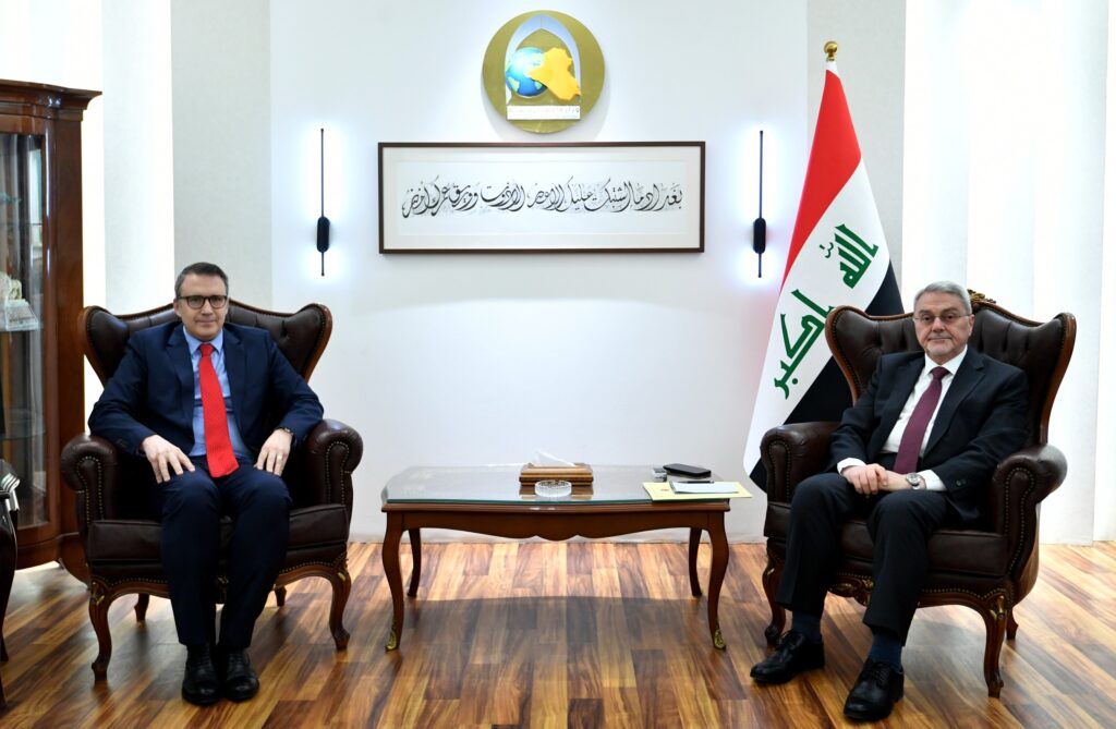 الخارجية: العراق دولة مؤسسات ذات نظام سياسي ديمقراطي دستوري!