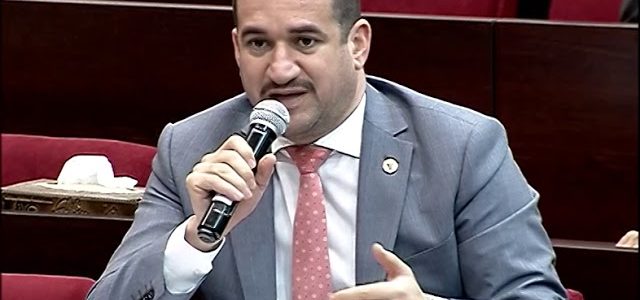 نائب: العراق في أزمة مالية حادة مما يتطلب الإسراع في تشكيل اللجنة المالية النيابية