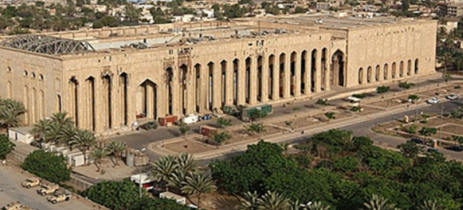 مصدر حكومي:السفارة الامريكية تقلص من طواقمها في العراق