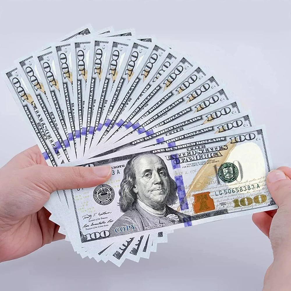 هدوء حذر.. استقرار أسعار صرف الدولار في الأسواق العراقية مساء اليوم