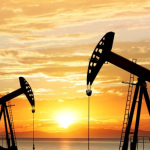 ارتفاع النفط بأكثر من 10 دولارات وتوقعات بتجاوز 100 دولار للبرميل بسبب التوترات في مضيق هرمز