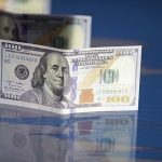 تراجع جديد في أسعار صرف الدولار بالعراق مع إغلاق تداولات السبت