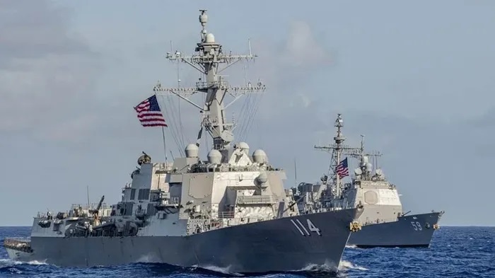 إحكام السيطرة في هرمز: القيادة المركزية الأمريكية تعلن “صفر خروقات” للحصار