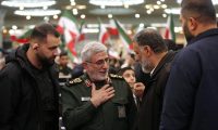 زيارة غير معلنة لقائد فيلق القدس إلى العراق تثير الجدل