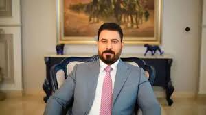 Zeydi, başkentlerin alkışları ile Meclis'in suskunluğu arasında