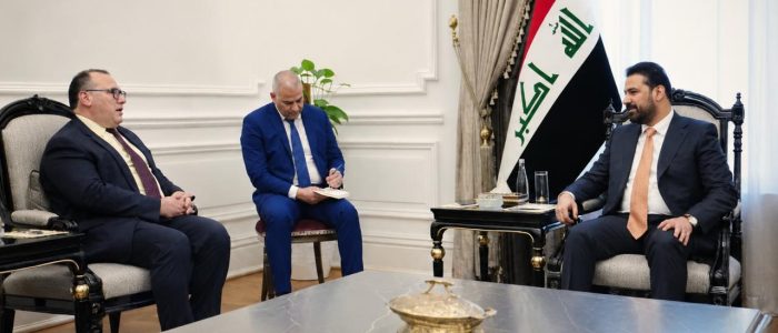 الزيدي وهاريس يبحثان توسيع الشراكة العراقية الأميركية