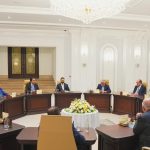السلاح تحت المجهر.. بغداد تبحث آليات الدمج والحسم والتمويل في اجتماع مصيري