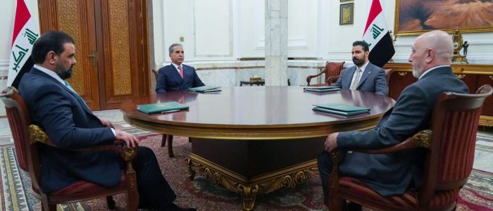 الرئاسات الأربع تؤكد على “حصر السلاح” وعدم الاعتماد على الإيرادات النفطية