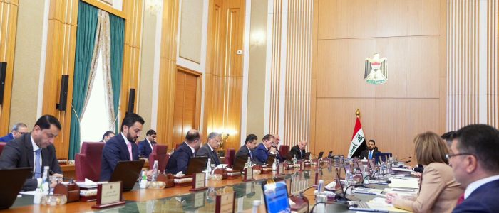 بين النفط والإصلاح الإداري.. الحكومة ترسم ملامح الخروج من الضغوط المالية
